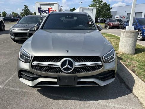 Used 2021 Mercedes-Benz GLC 300 image 2