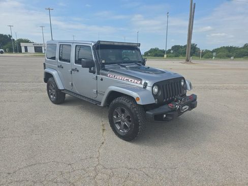 Used 2017 Jeep Wrangler Unlimited Rubicon AWD/4WD image 1