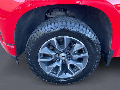Used 2020 Chevrolet Silverado 1500 RST w/ Texas Edition AWD/4WD image 14