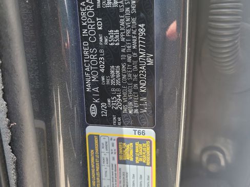 Certified 2021 Kia Soul LX FWD image 29