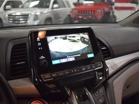 Used 2019 Honda Odyssey EX-L image 47