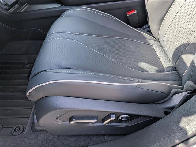 New 2026 Acura RDX w/ Advance Package AWD/4WD image 3