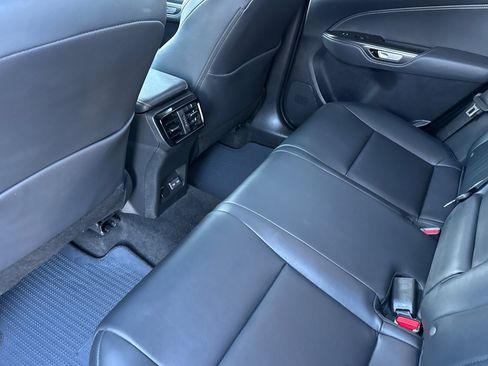 Used 2025 Lexus NX 350h AWD w/ Premium Package image 9