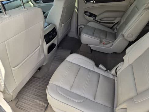 Used 2019 GMC Yukon Denali w/ Denali Ultimate Package AWD/4WD image 12