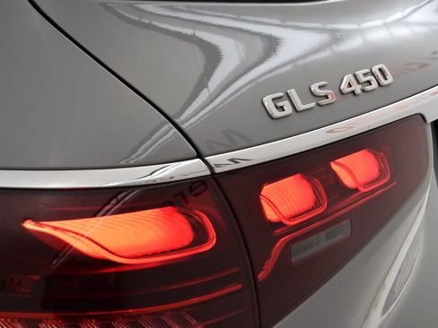 New 2026 Mercedes-Benz GLS 450 4MATIC image 13