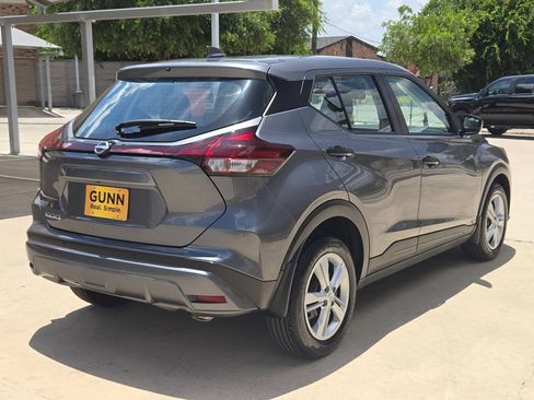 Certified 2025 Nissan Kicks Play S FWD image 3