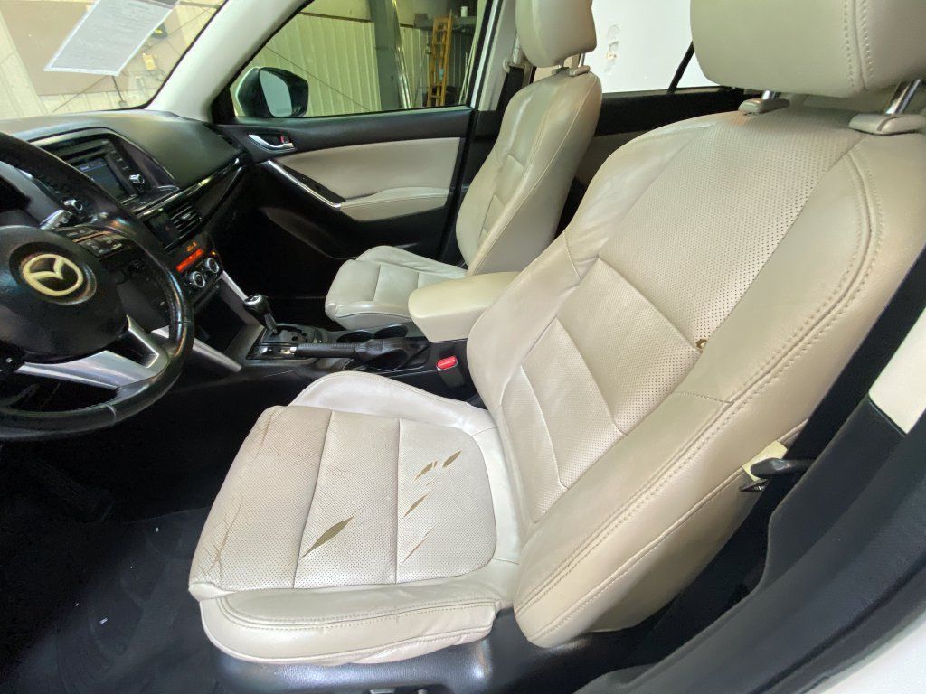 Used 2013 MAZDA CX-5 Grand Touring w/ GT Tech Pkg FWD image 21