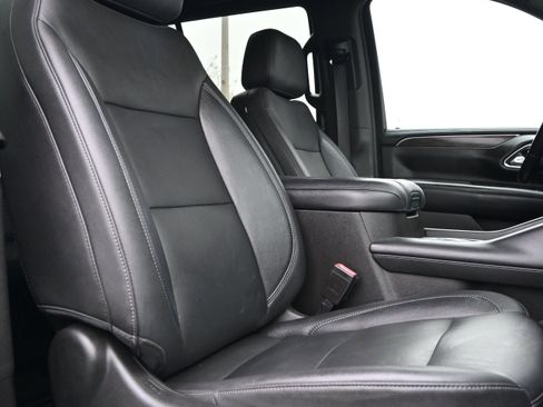 Used 2021 Chevrolet Tahoe LT image 33