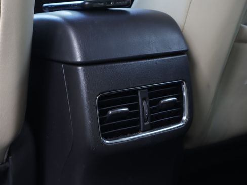 Used 2018 MAZDA CX-5 Touring image 27