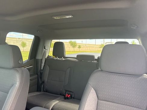 Used 2025 GMC Sierra 1500 Elevation image 8