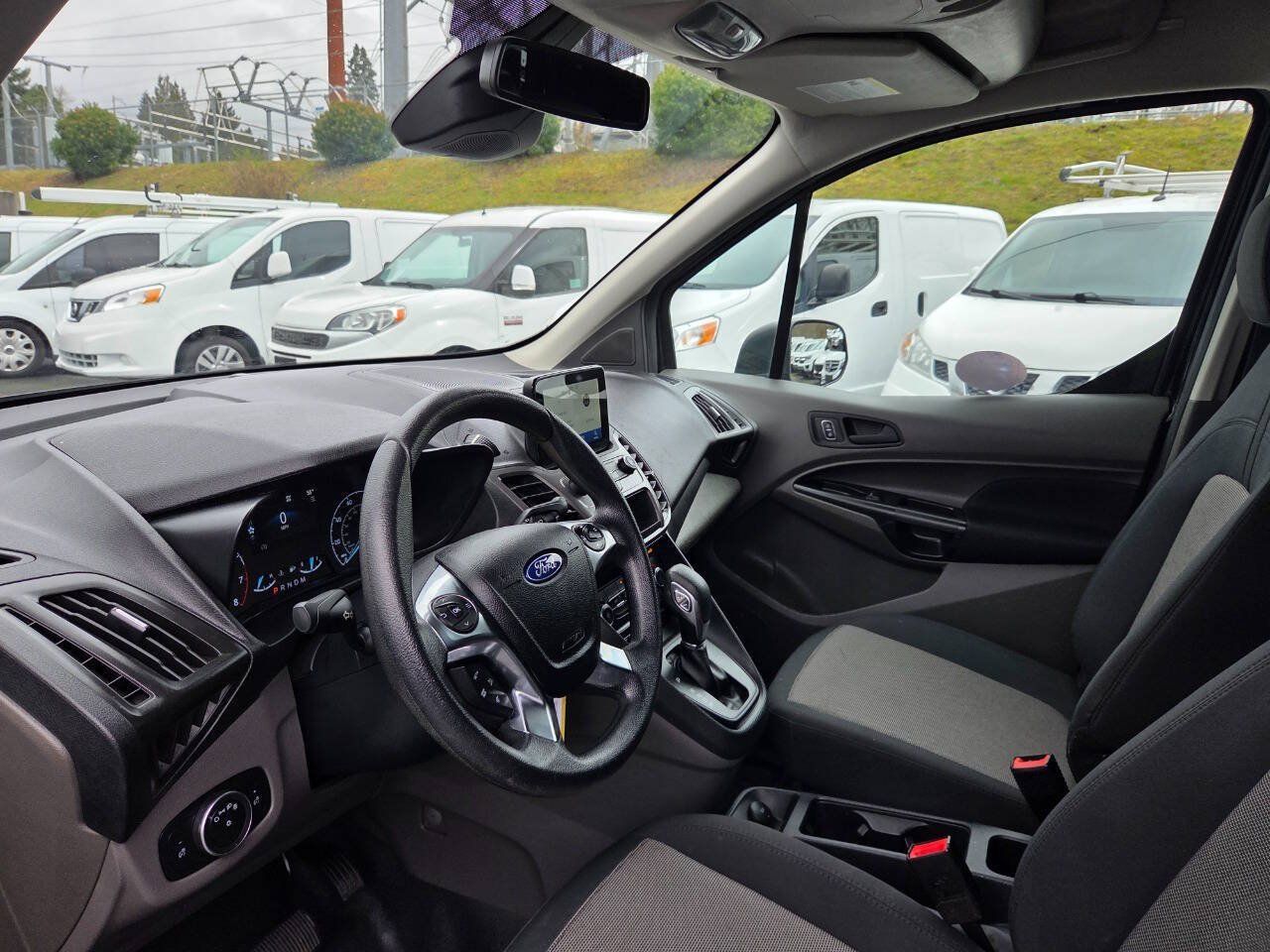 Used 2022 Ford Transit Connect XL FWD image 14