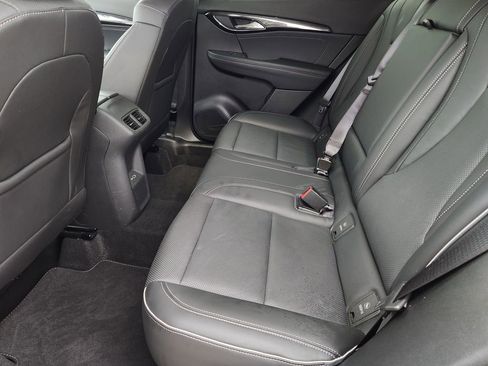 Used 2023 Buick Envision Essence image 34