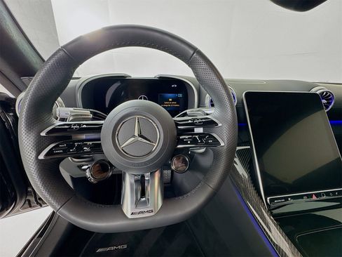 Used 2025 Mercedes-Benz AMG GT 63 image 21