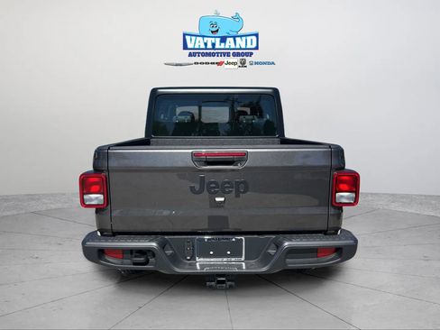 New 2026 Jeep Gladiator Sport image 4