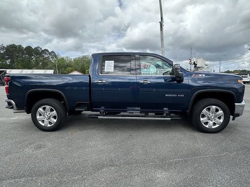 Used 2020 Chevrolet Silverado 2500 LTZ w/ LTZ Plus Package image 4