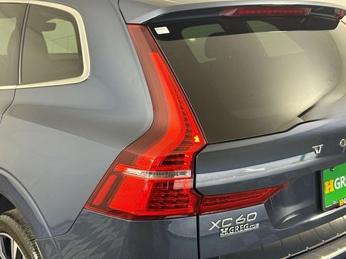 Used 2023 Volvo XC60 B5 Ultimate w/ Protection Package Premier FWD image 36