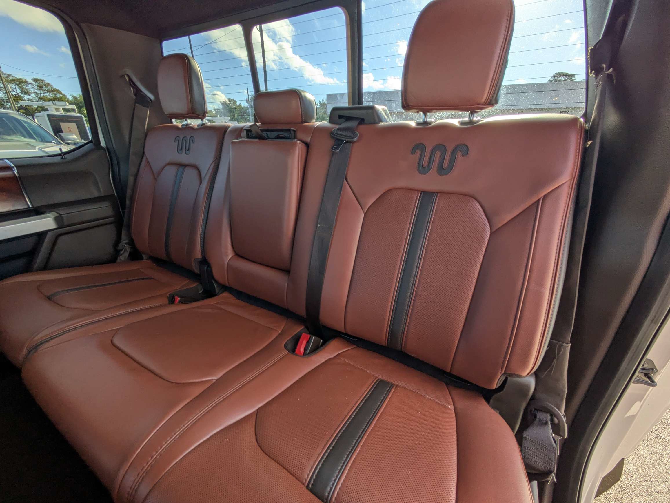 Used 2018 Ford F150 King Ranch w/ Equipment Group 601A Luxury AWD/4WD image 13
