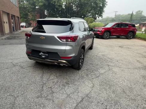 Used 2023 Chevrolet TrailBlazer ACTIV w/ Sun and Liftgate Package AWD/4WD image 13