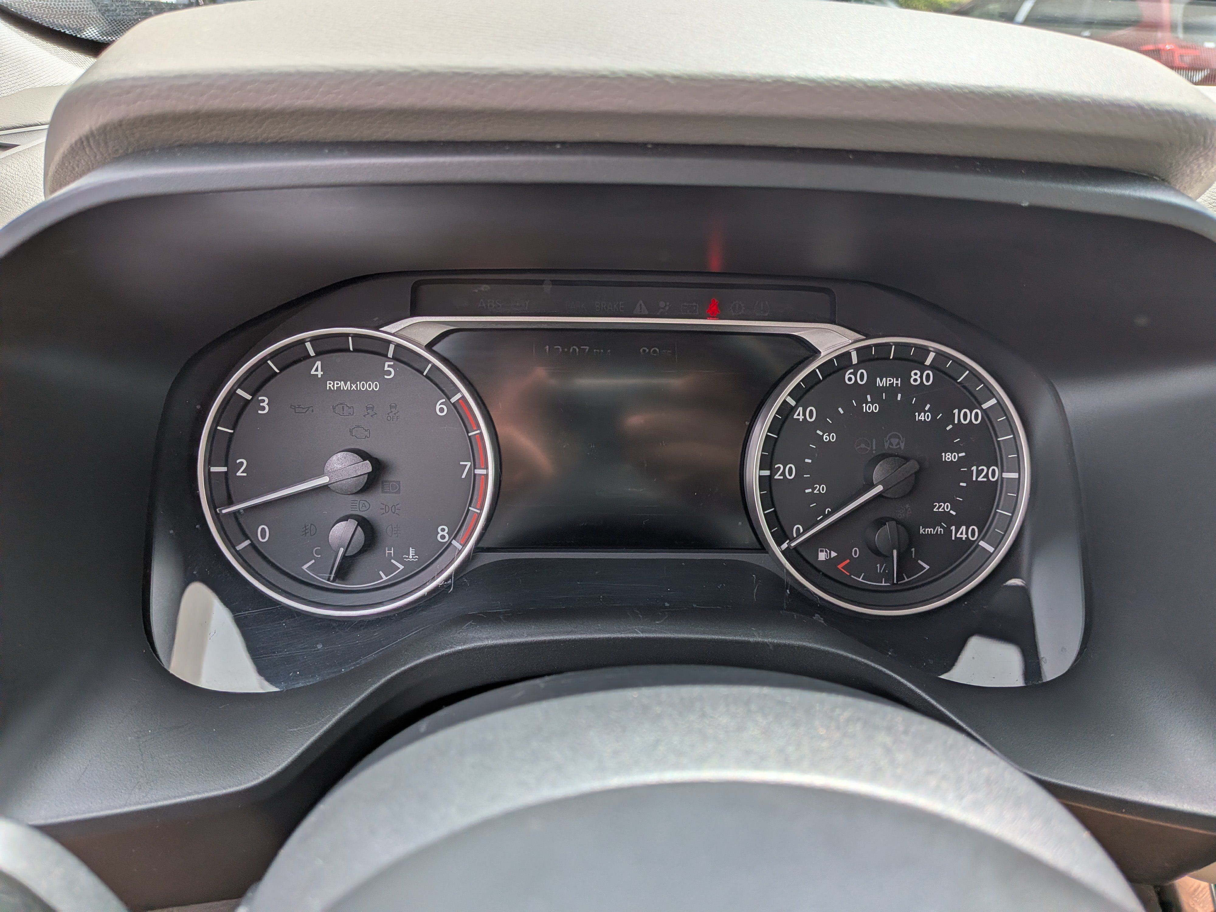 Used 2023 Nissan Rogue SV FWD image 27