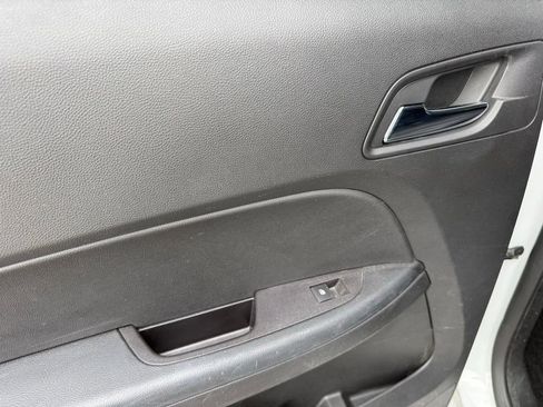 Used 2016 Chevrolet Equinox LS w/ LPO, Protection Package FWD image 31
