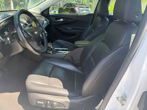 Used 2024 Chevrolet Malibu LT FWD image 10