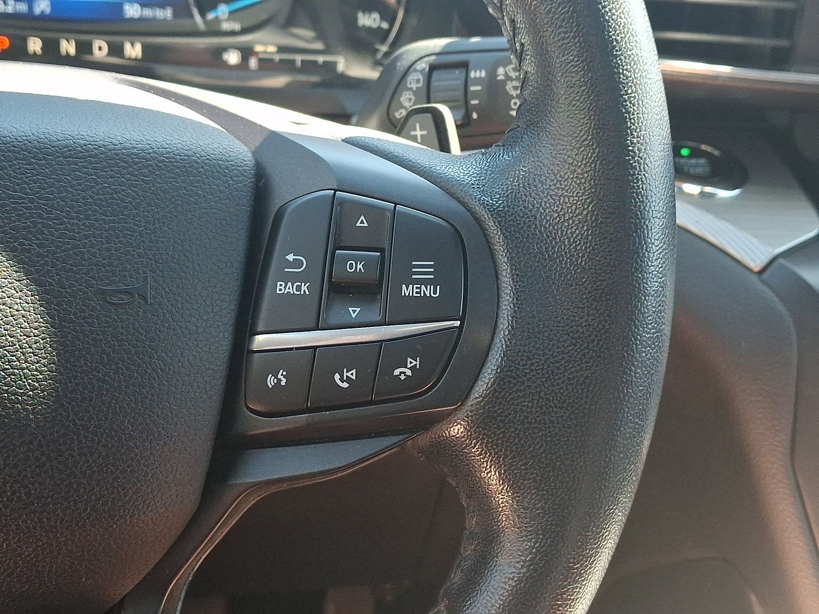 Used 2020 Ford Explorer XLT w/ Equipment Group 202A AWD/4WD image 24