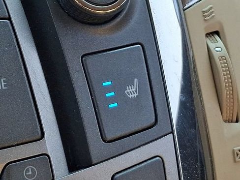Used 2012 Buick LaCrosse Premium FWD image 16