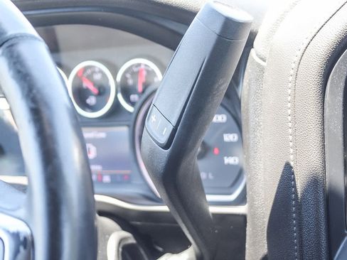 Used 2020 Chevrolet Silverado 1500 LT w/ Texas Edition image 18