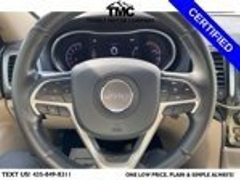 Used 2022 Jeep Grand Cherokee Laredo E image 30