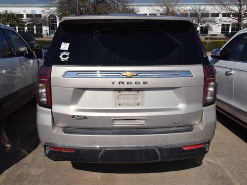 Used 2022 Chevrolet Tahoe LT w/ Luxury Package image 7
