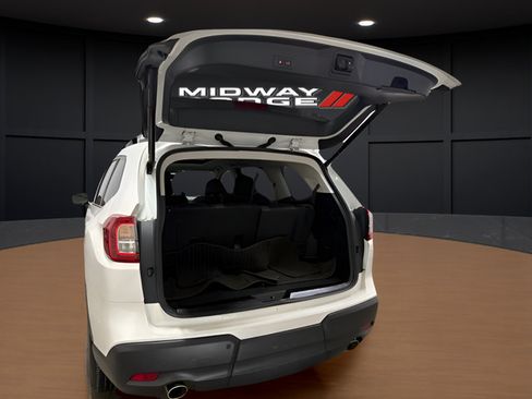Used 2023 Subaru Ascent Onyx Edition Limited AWD/4WD image 7