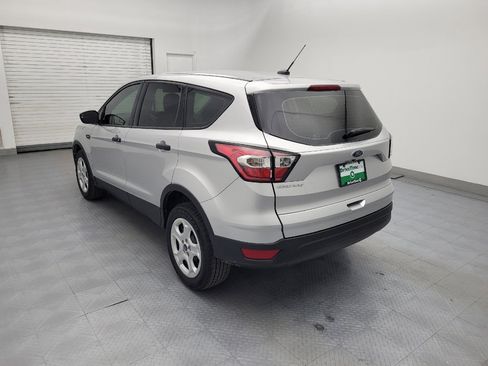 Used 2018 Ford Escape S image 5