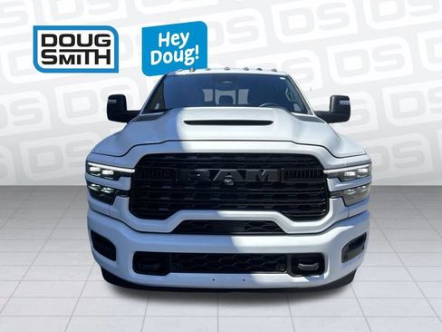 Certified 2025 RAM 3500 Limited AWD/4WD image 7