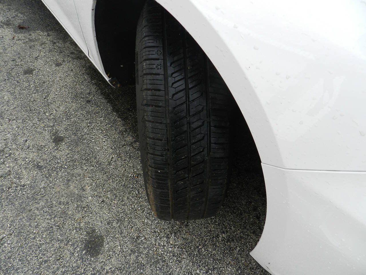Used 2024 Chevrolet Malibu LS FWD image 20