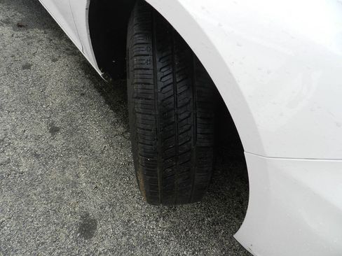 Used 2024 Chevrolet Malibu LS FWD image 20