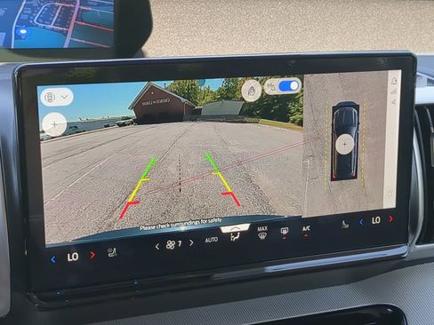 New 2026 Ford Expedition Active RWD image 18