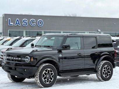 Certified 2025 Ford Bronco Outer Banks