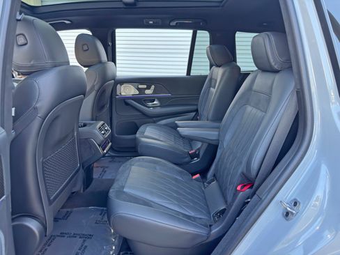 Used 2024 Mercedes-Benz GLS 63 AMG 4MATIC image 49