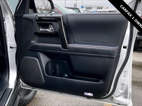 Used 2024 Toyota 4Runner TRD Off-Road Premium w/ Moonroof Package image 27