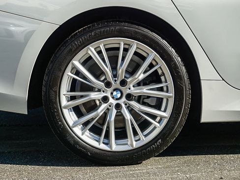 Certified 2023 BMW 330i Sedan w/ Parking Assistance Package image 10