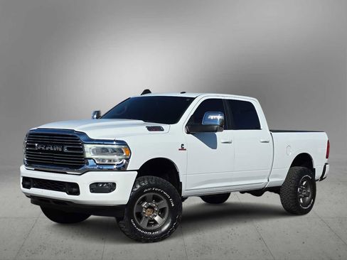 Used 2023 RAM 2500 Laramie image 1