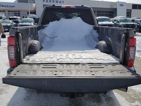 Used 2022 Ford F250 XLT w/ XLT Premium Package image 8