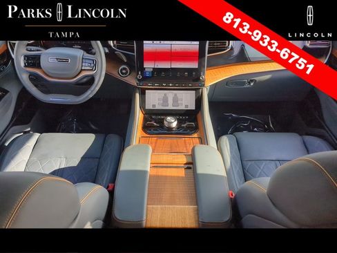 Used 2023 Jeep Grand Wagoneer L Series III AWD/4WD image 11