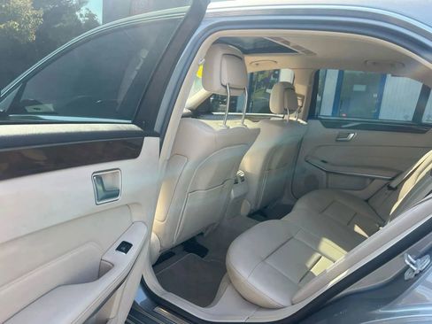 Used 2015 Mercedes-Benz E 350 4MATIC Sedan image 13