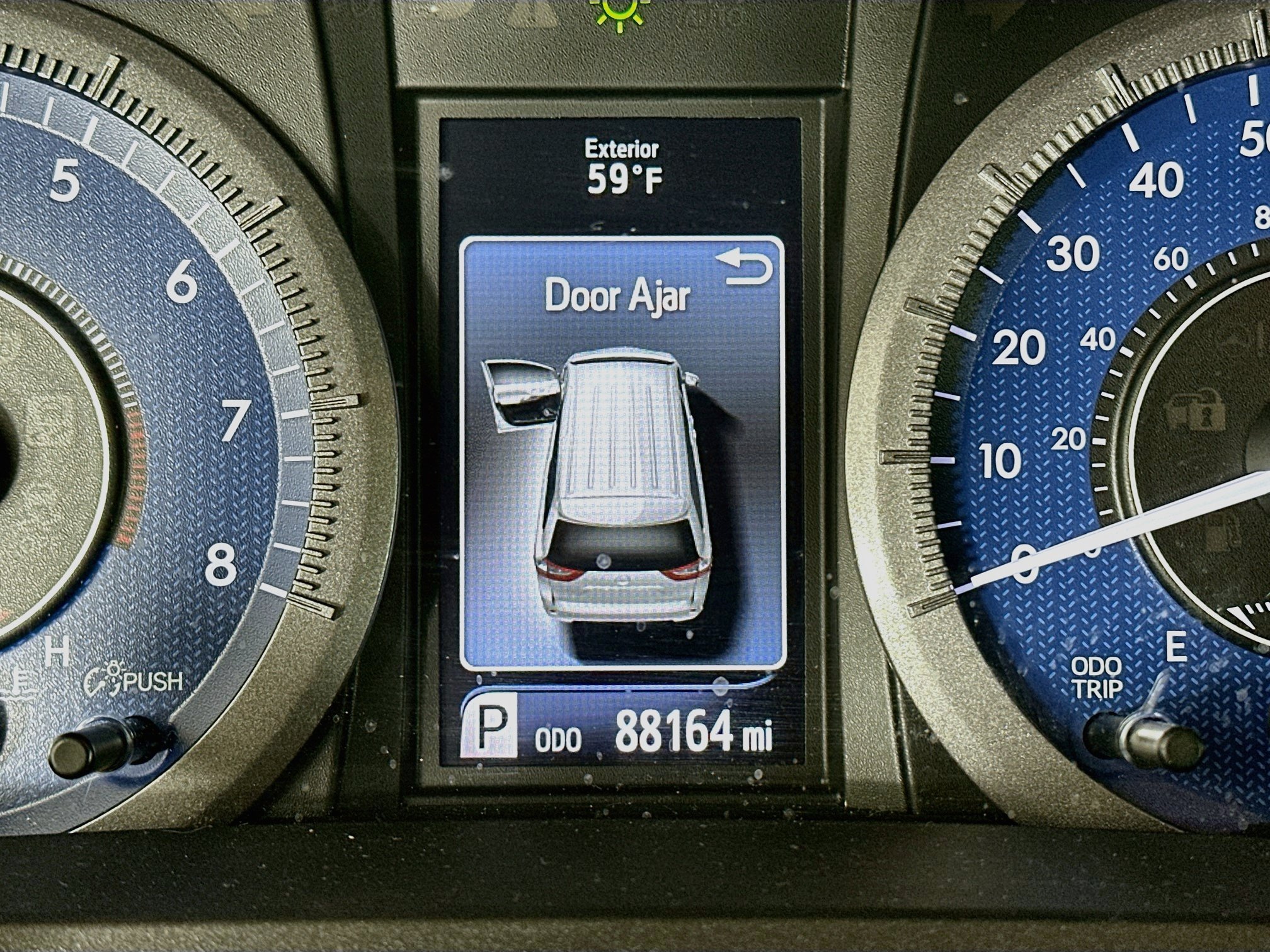 Used 2020 Toyota Sienna LE FWD image 19