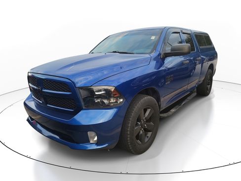 Used 2019 RAM 1500 Express w/ Express Value Package image 3