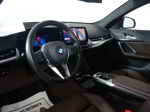 Certified 2025 BMW X2 xDrive28i image 13