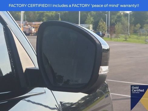 Used 2025 Ford Expedition Tremor AWD/4WD image 9