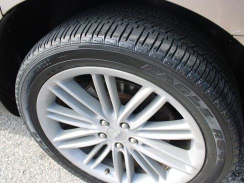 Used 2018 Lincoln MKT AWD w/ Technology Package image 39