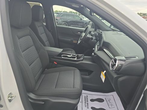New 2026 Chevrolet Equinox LT w/ Safety and Technology Package AWD/4WD image 20